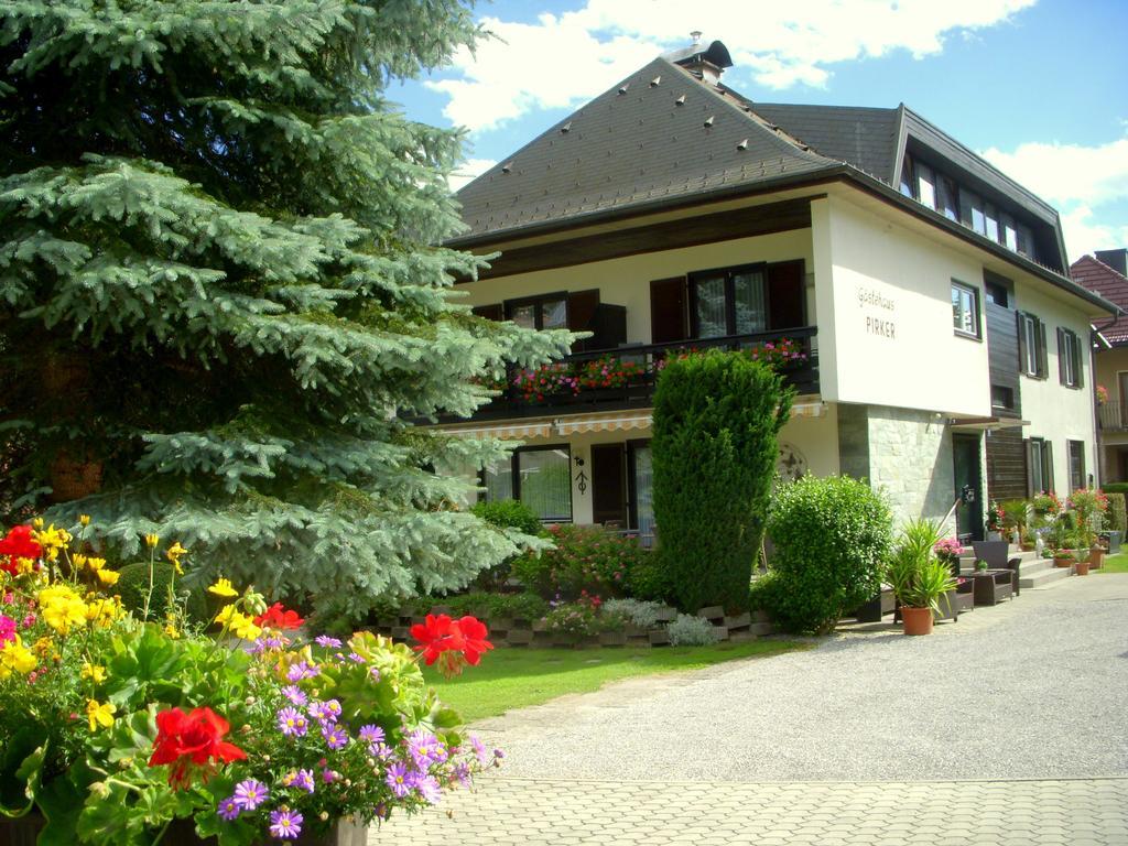 Gastehaus Pirker Hotel Döbriach Buitenkant foto